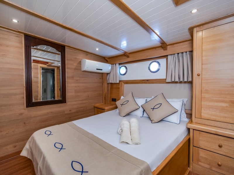 Ekmar Yachting Amazon Solo Gulet Double Cabin Side Left View