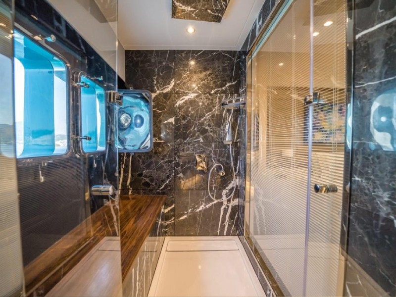 Ekmar Yachting Deep Water En Suite Bathroom Shower Front View