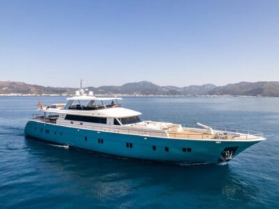 Ekmar Yachting Deep Water Yacht Side View 400x300