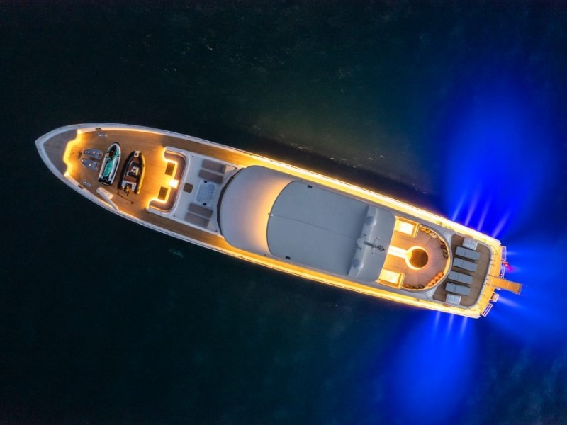 Ekmar Yachting Deep Water Yacht Top View