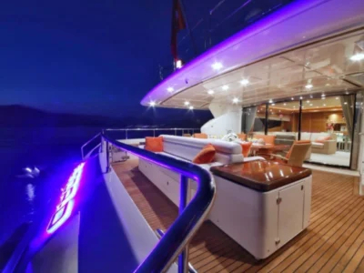 Ekmar Yachting Funda D Motor Yacht Al Fresco Dining Area Side View 400x300