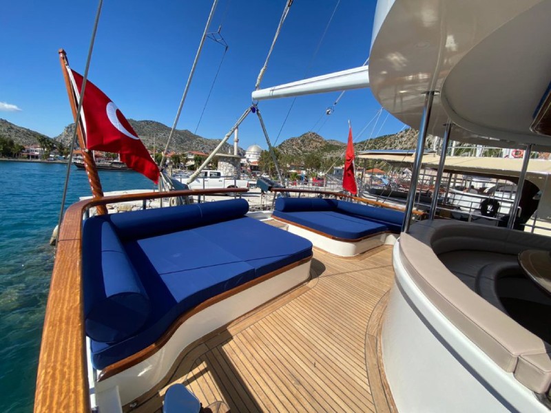 Ekmar Yachting Halcon Del Mar Aft Deck Sundeck View