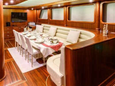 Ekmar Yachting Halcon Del Mar Formal Dining Saloon View 400x300