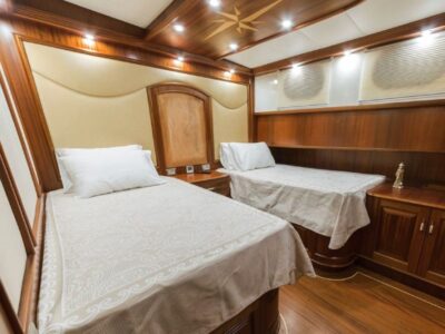Ekmar Yachting Halcon Del Mar Twin Cabin View 400x300
