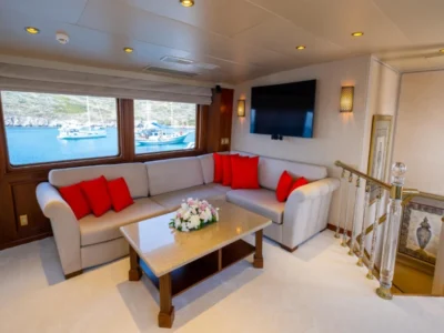Ekmar Yachting Merve Motor Yacht Lounge Area View 400x300