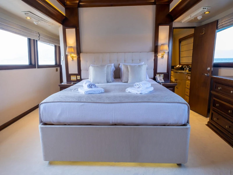 Ekmar Yachting Merve Motor Yacht Master Cabin View