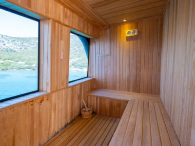 Ekmar Yachting Ocean Breeze Motor Yacht Health Club Sauna View 400x300