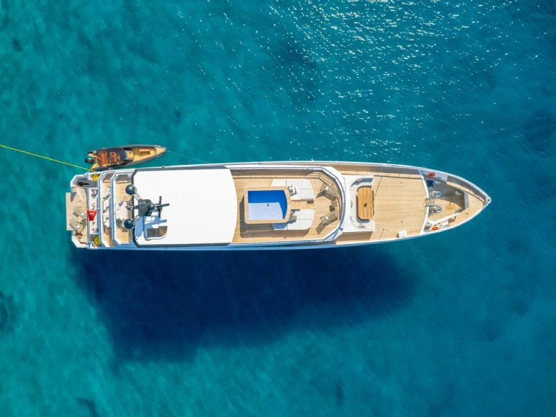 Ekmar Yachting Ocean Breeze Motor Yacht Top View