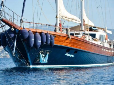 Ekmar Yachting Papa Joe Gulet Bow Outside View 400x300