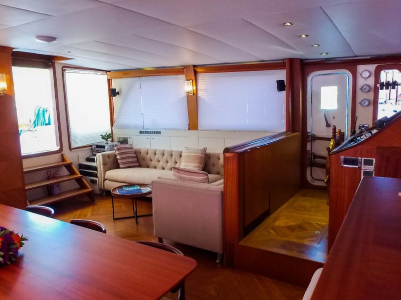 Ekmar Yachting Papa Joe Gulet Saloon Side View