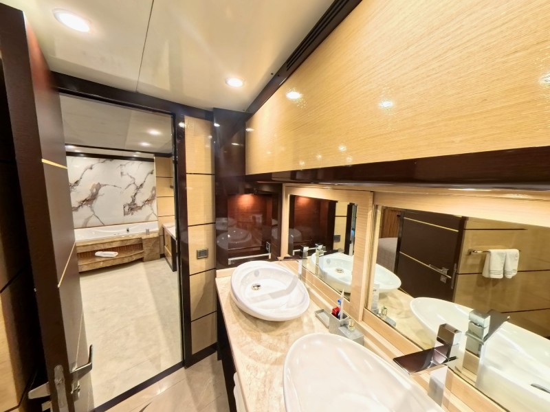 Ekmar Yachting Perla Del Mare En Suite Bathroom Lavatory View
