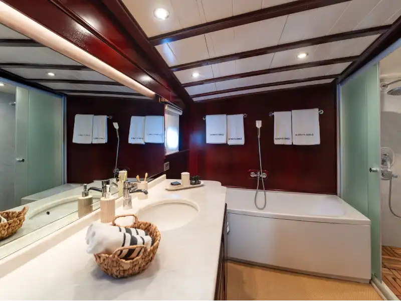 M/Y Always Smile