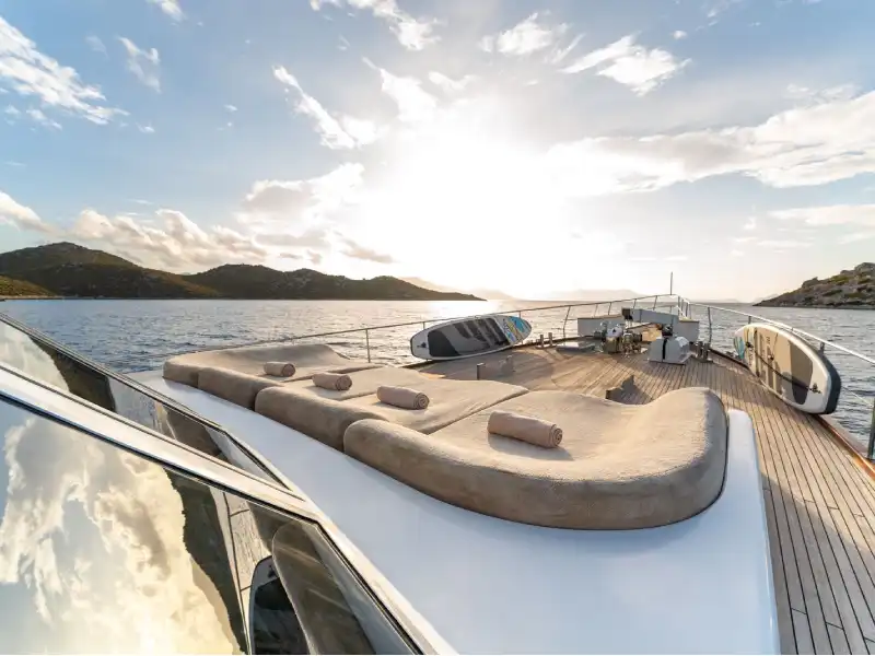 M/Y Caneren