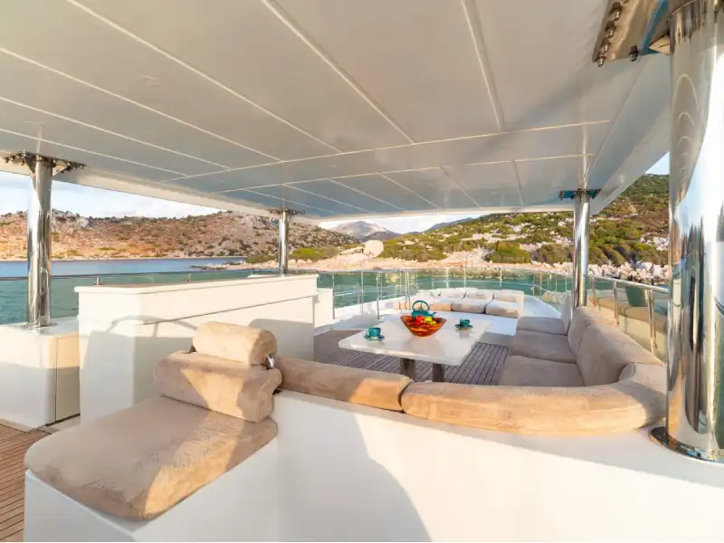 M/Y Caneren