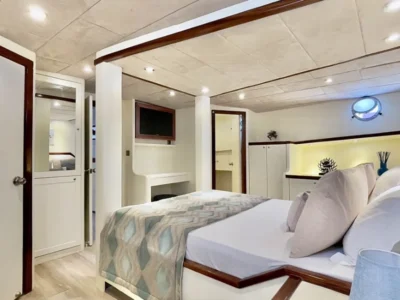 Ekmar Yachting Derya Deniz Gulet Yacht Double Cabin Right Side View 400x300