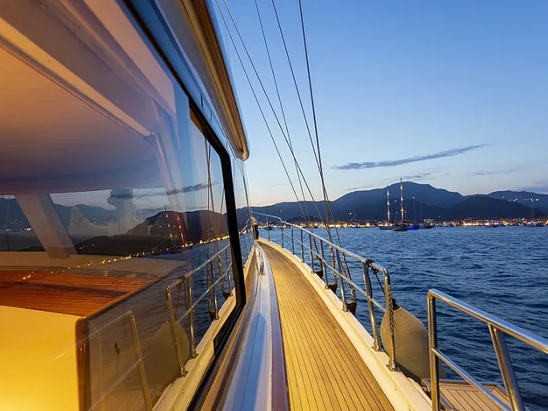 Ekmar Yachting Diva Deniz Gulet Yacht Cruising Side Deck View