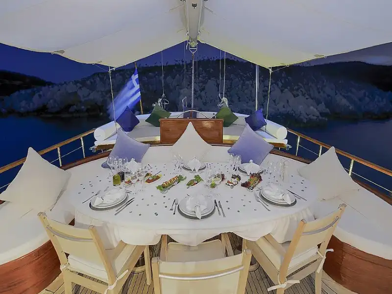 M/S Ecce Navigo