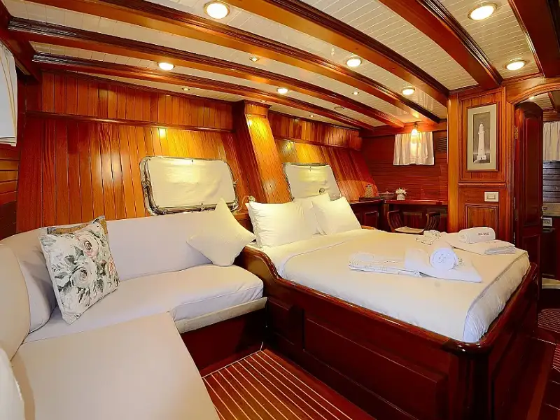 M/S Ecce Navigo