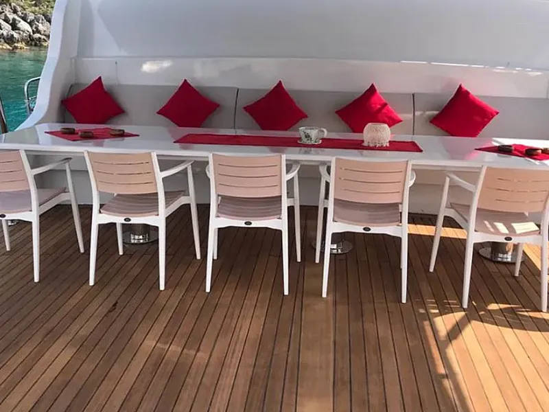 M/S Queen of RTT