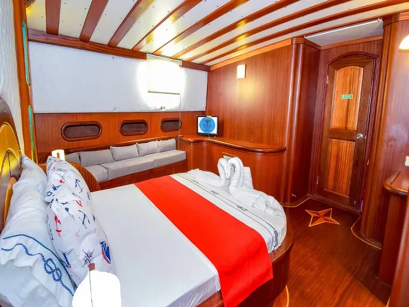 Ekmar Yachting S Dogu Gulet Yacht Double Cabin Side View
