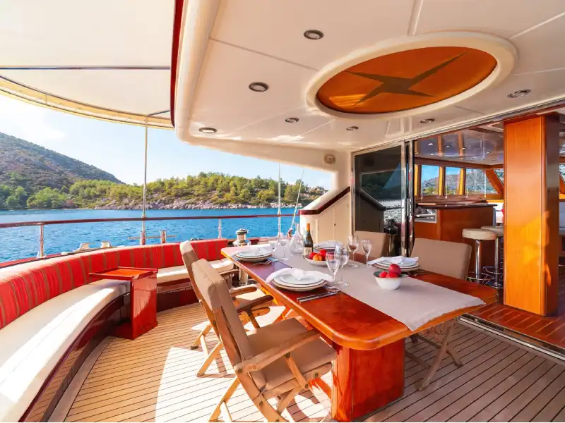 M/S Serenity 86