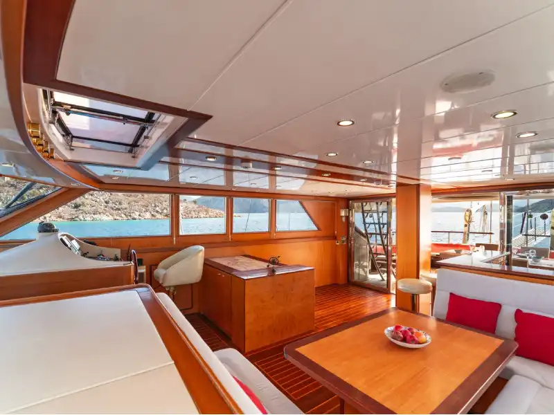 M/S Serenity 86