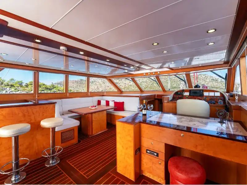 M/S Serenity 86