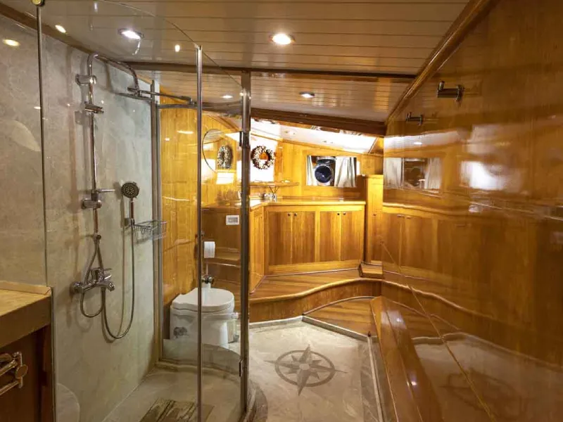 M/S Silver Moon