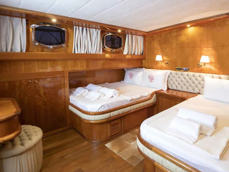 M/S Silver Moon